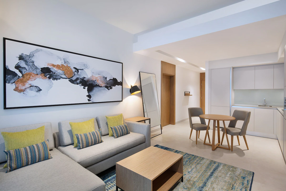 اتاق هتل رزیدنس این بای مریوت الجداف